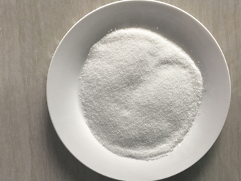 1589355320336366.jpg 陽(yáng)離子聚丙烯酰胺1.jpg